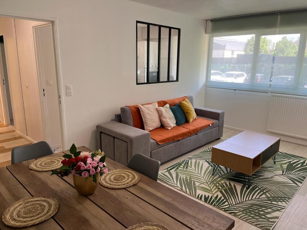 Appartement Le Rousseau Metz Avec Parking Gratuit Екстериор снимка