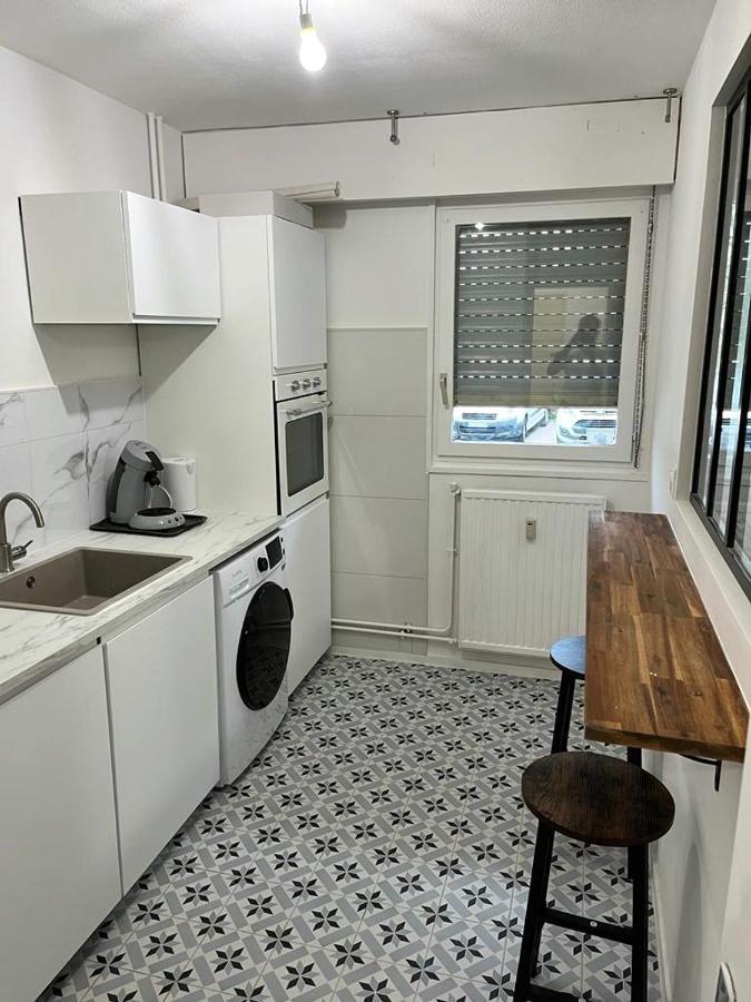 Appartement Le Rousseau Metz Avec Parking Gratuit Екстериор снимка